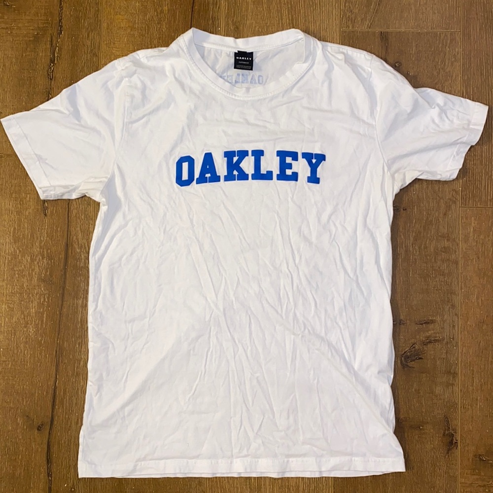 Oakley T Shirt